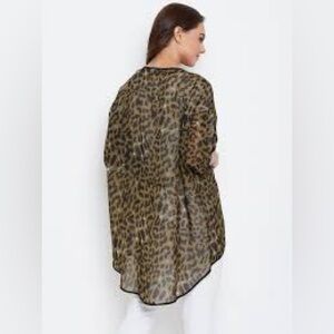 UO Sparkle + Fade Duster